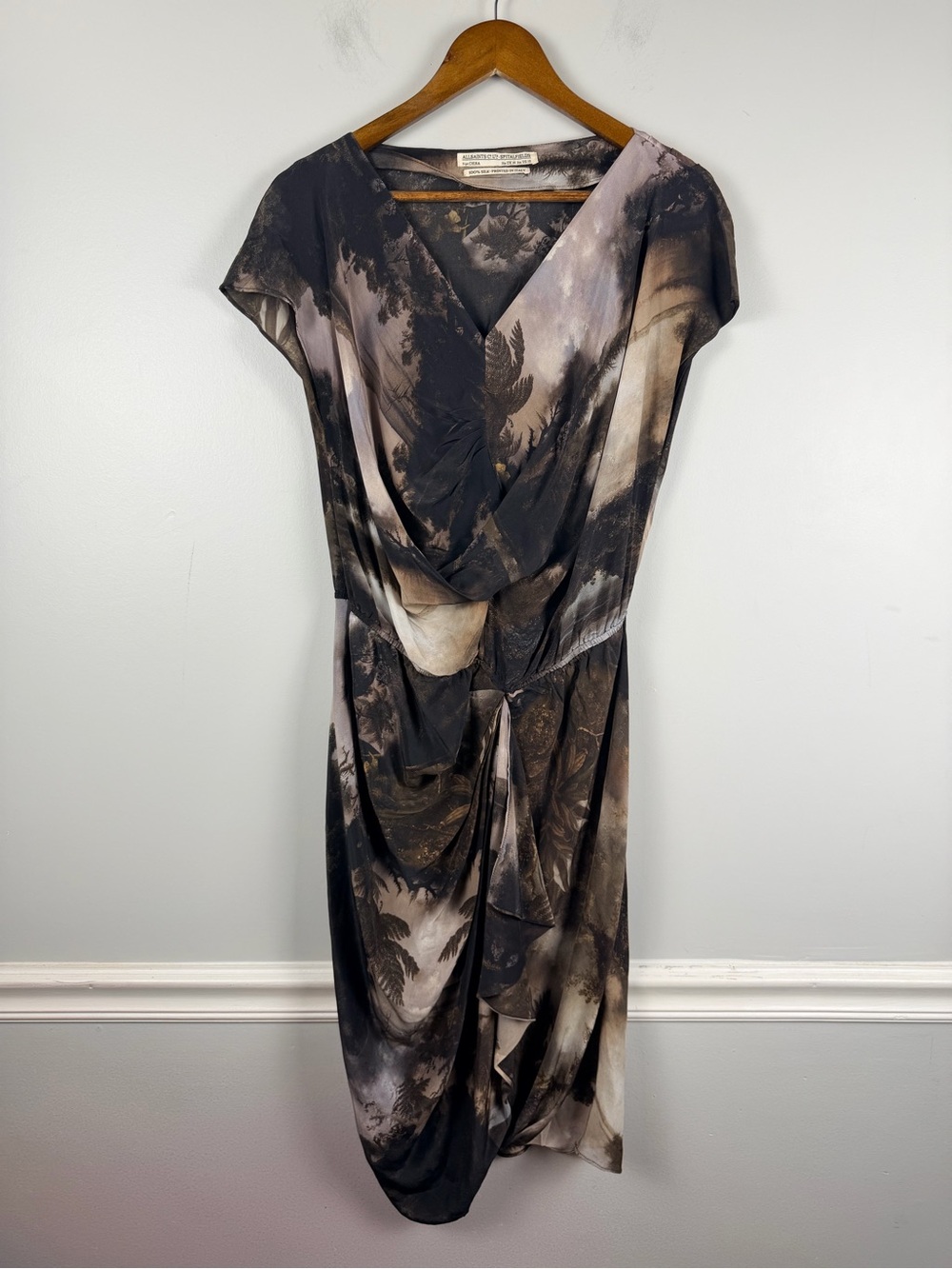 ALLSAINTS Size 10 nirvana nada Silk Tapestry Drapey V-Neck Dress